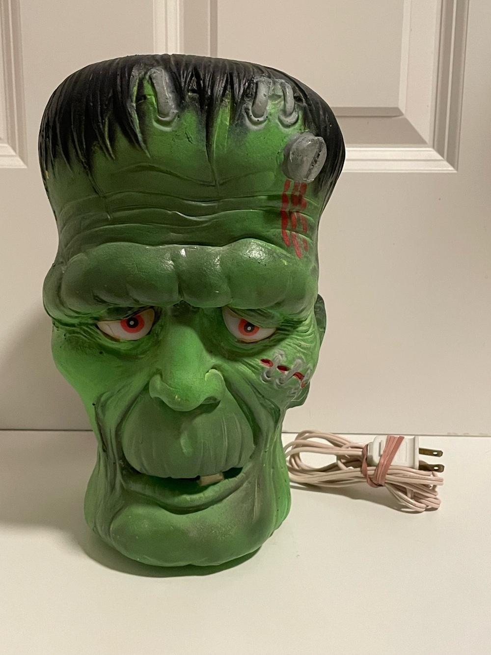 Vintage 1993 Frankenstein's Monster Head Halloween decoration